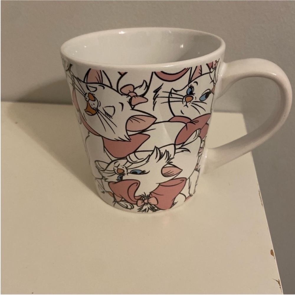Disney aristocats ceramic white mug‎